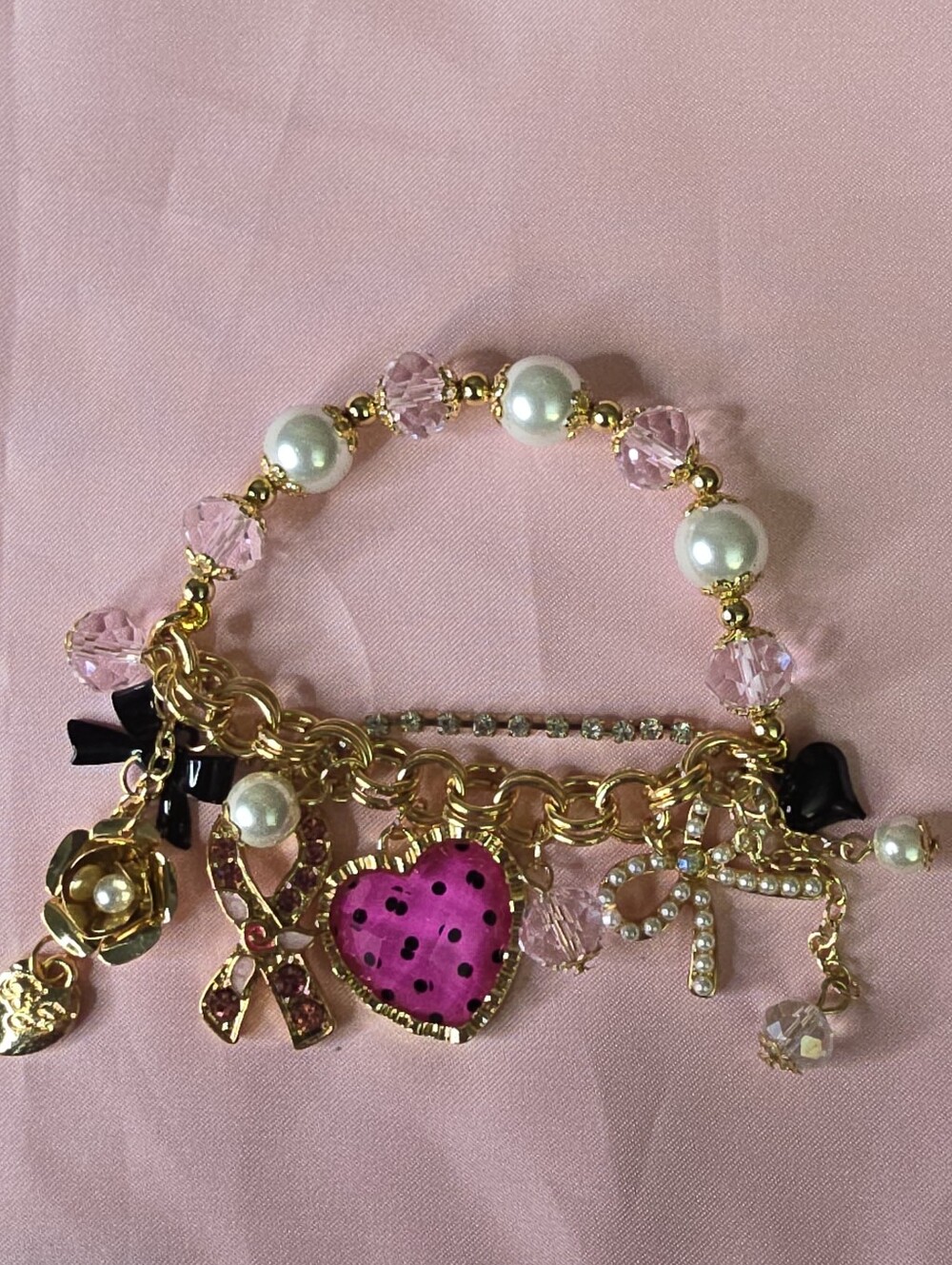 Betsey Johnson Breast Cancer Awareness Charn Bracelet W/Pink Ribbon